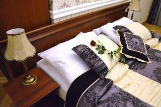 Отель Hotel Pałac Borynia Ястшембе-Здруй Двухместный номер Делюкс с 1 кроватью или 2 отдельными кроватями-4
